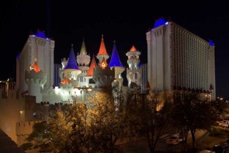 Excalibur bei Nacht in Las Vegas